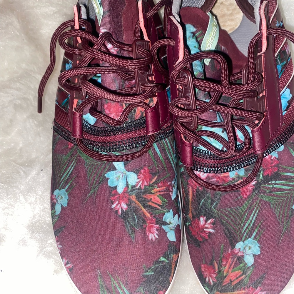 Adidas boost sneakers unisex